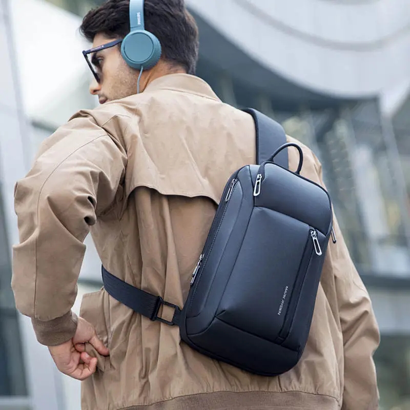 Mark Ryden Multifunctional che - Crossbody Bag Men 评论和价格